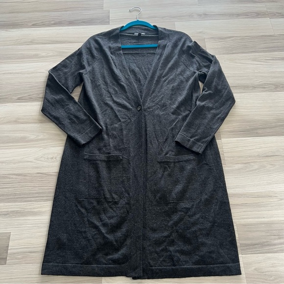 Eileen Fisher Gray  Long One Button Front Cardigan Size Medium - Picture 6 of 16